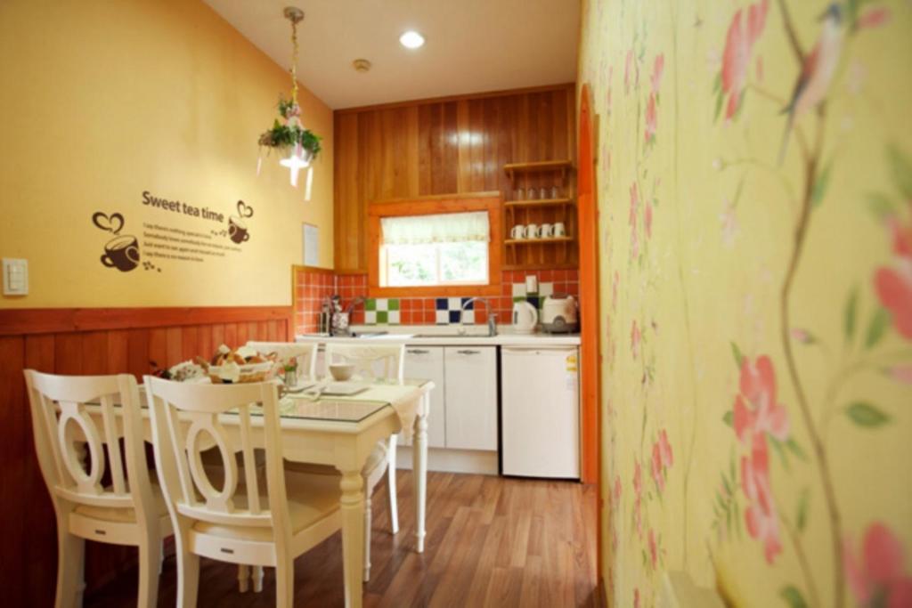 Gyeongju Jy Pension Cameră foto